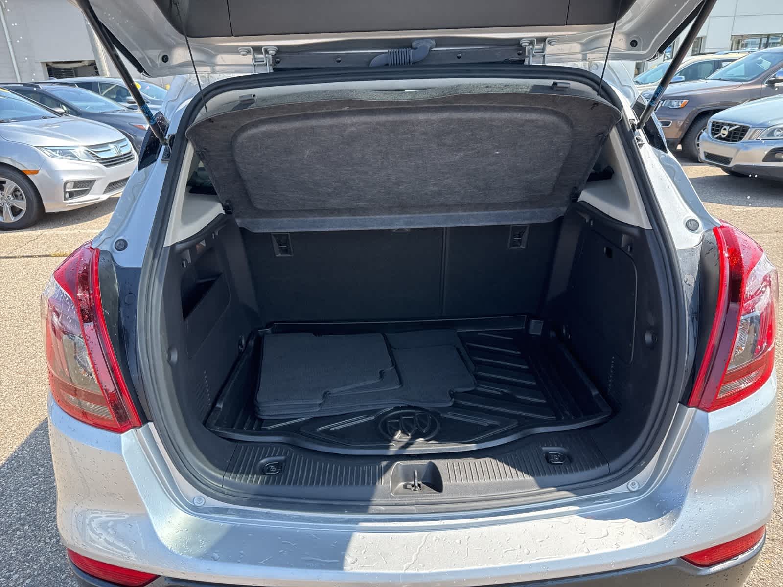 Thumbnail: 2017 Buick Encore - 14