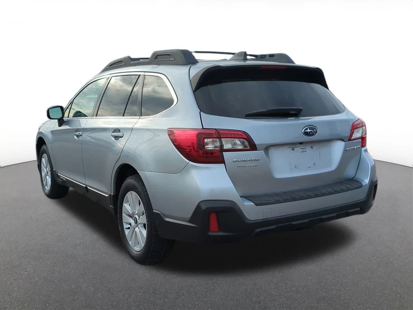 Thumbnail: 2018 Subaru Outback - 4