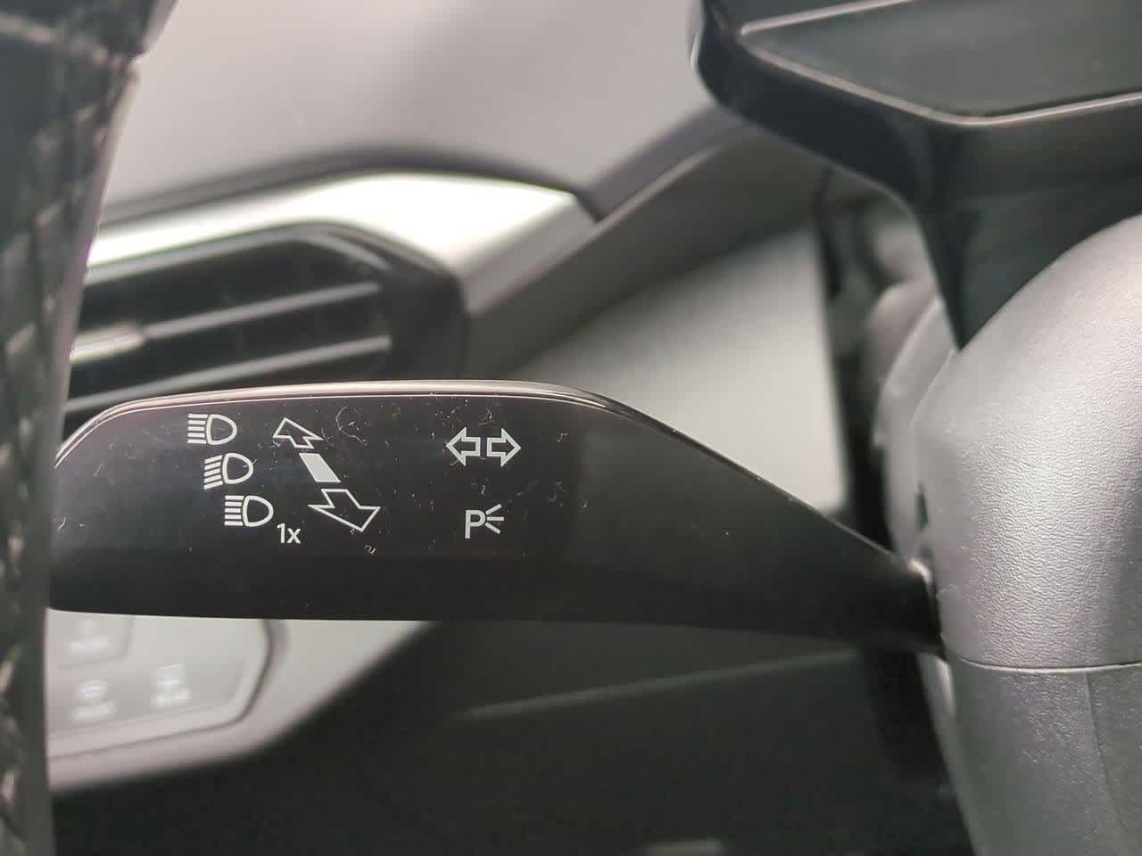 Thumbnail: 2022 Volkswagen ID.4 - 25