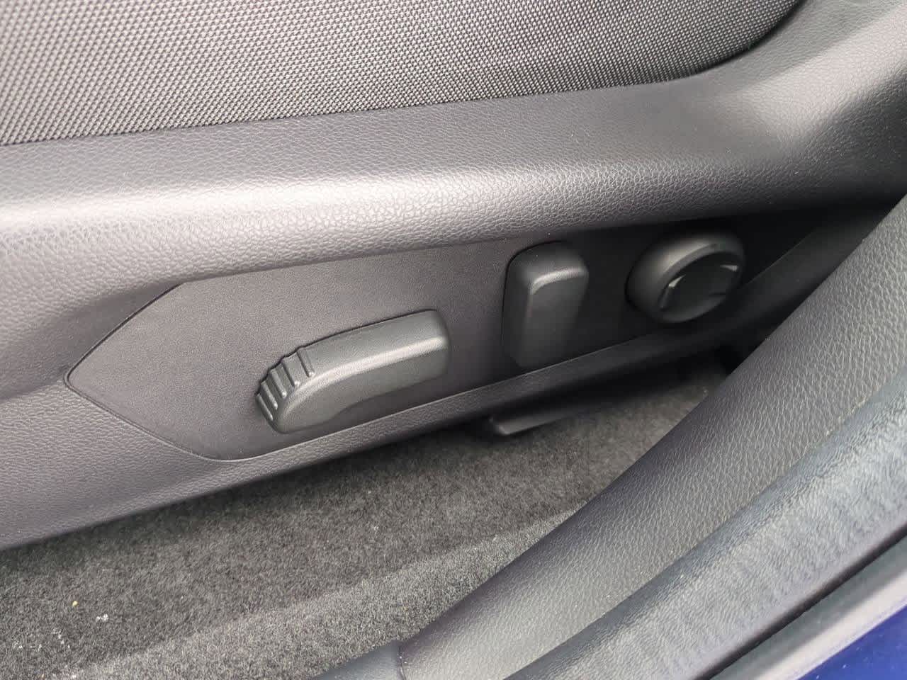 Thumbnail: 2025 Subaru Crosstrek - 16