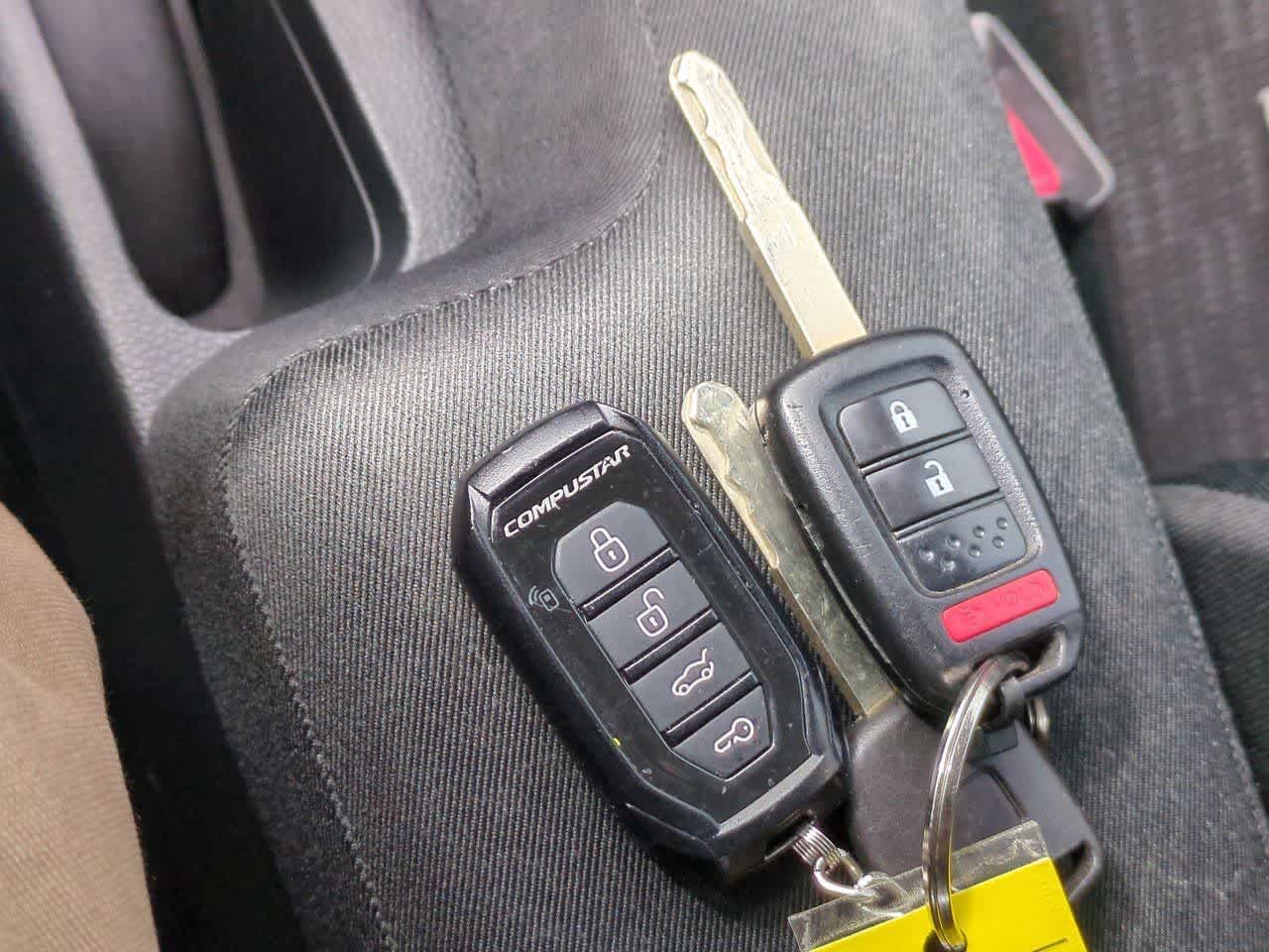 Thumbnail: 2015 Honda Fit - 32