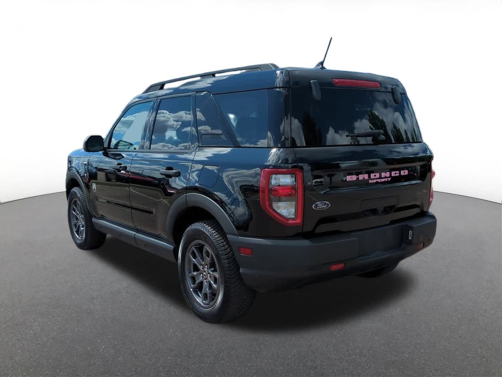 Thumbnail: 2021 Ford Bronco Sport - 4