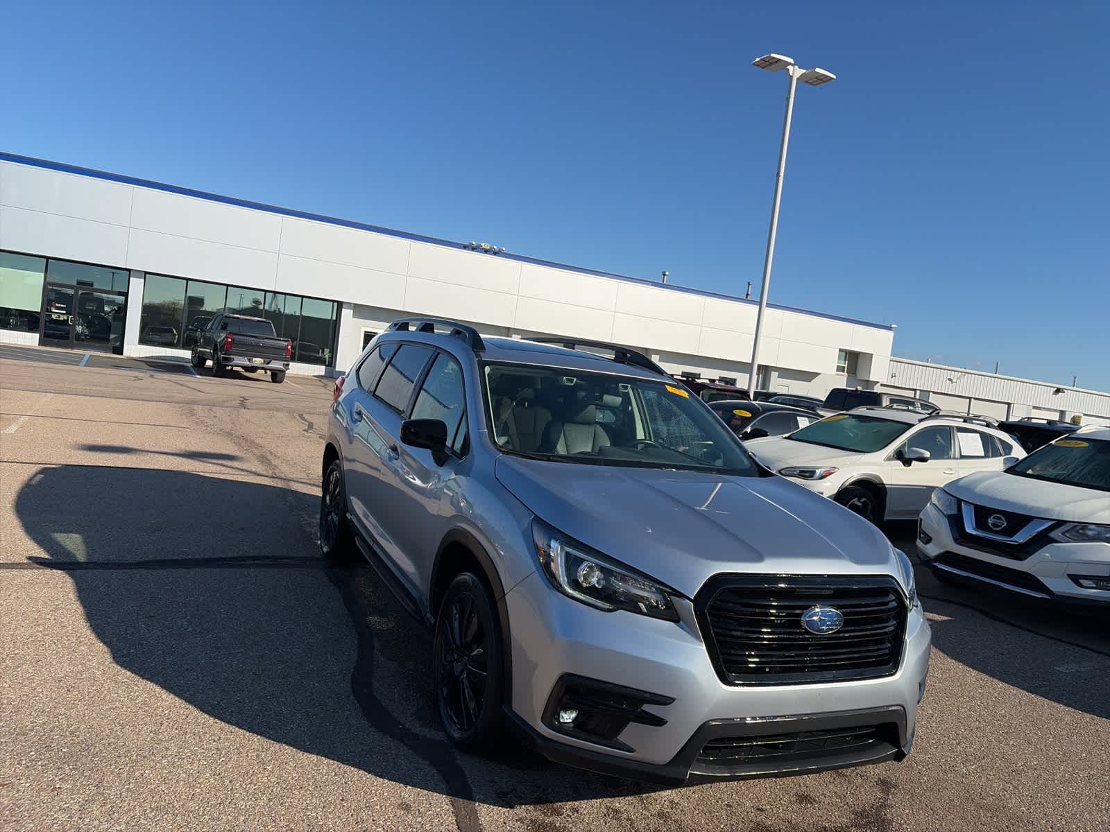 2022 Subaru Ascent Onyx Edition photo 3