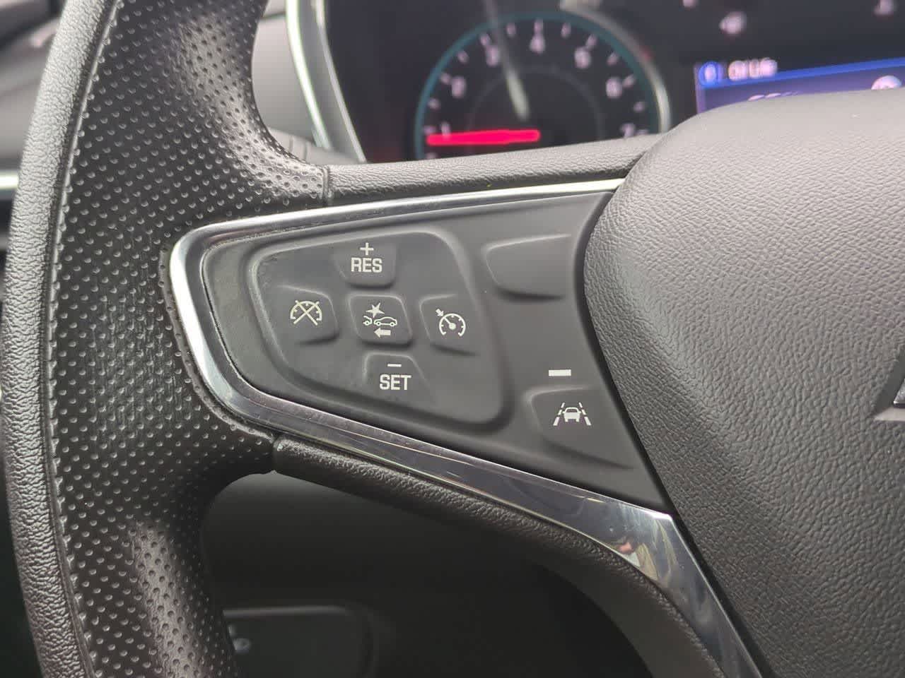 Thumbnail: 2020 Chevrolet Equinox - 22