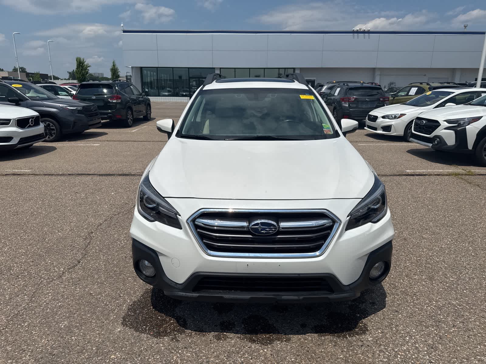 Thumbnail: 2019 Subaru Outback - 10