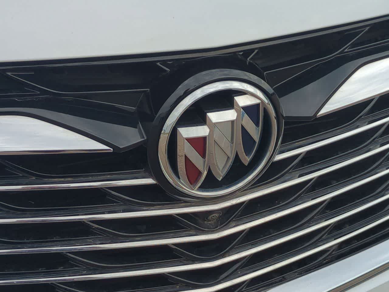 2024 Buick Enclave Essence - Photo 11