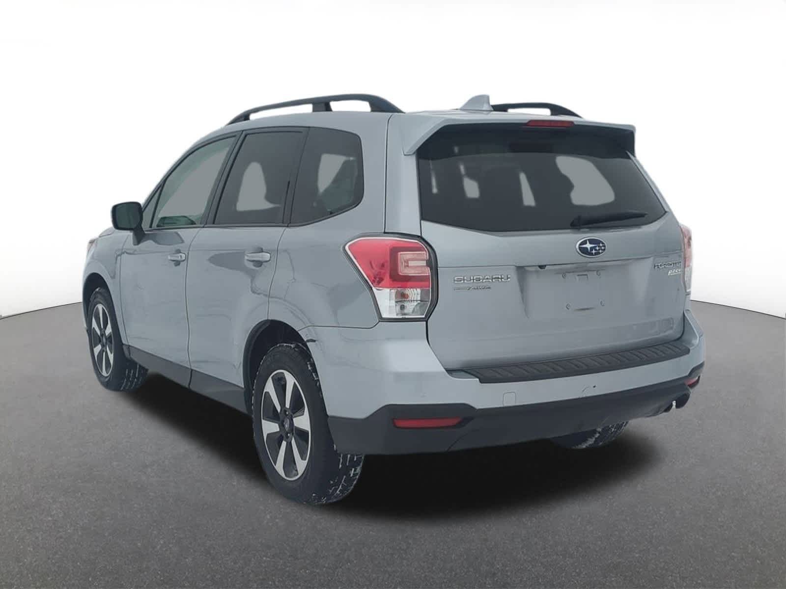 Thumbnail: 2017 Subaru Forester - 4