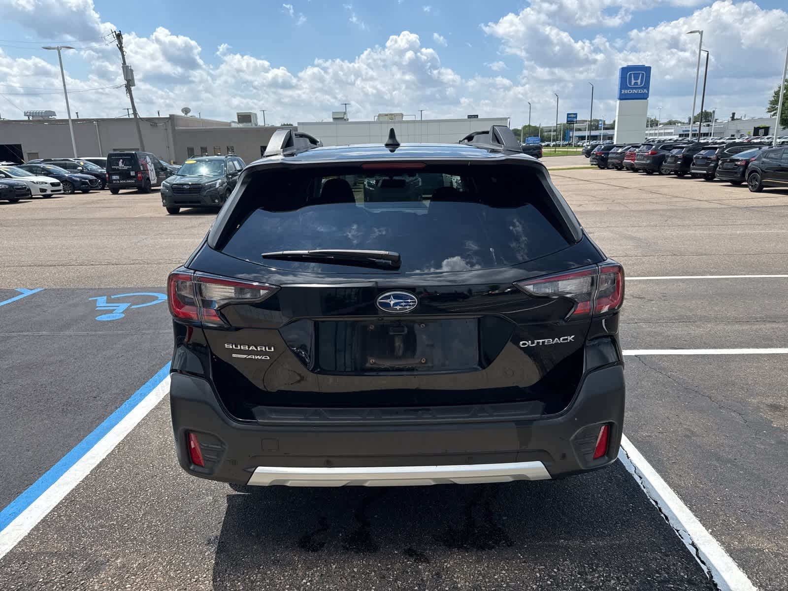 Thumbnail: 2022 Subaru Outback - 13