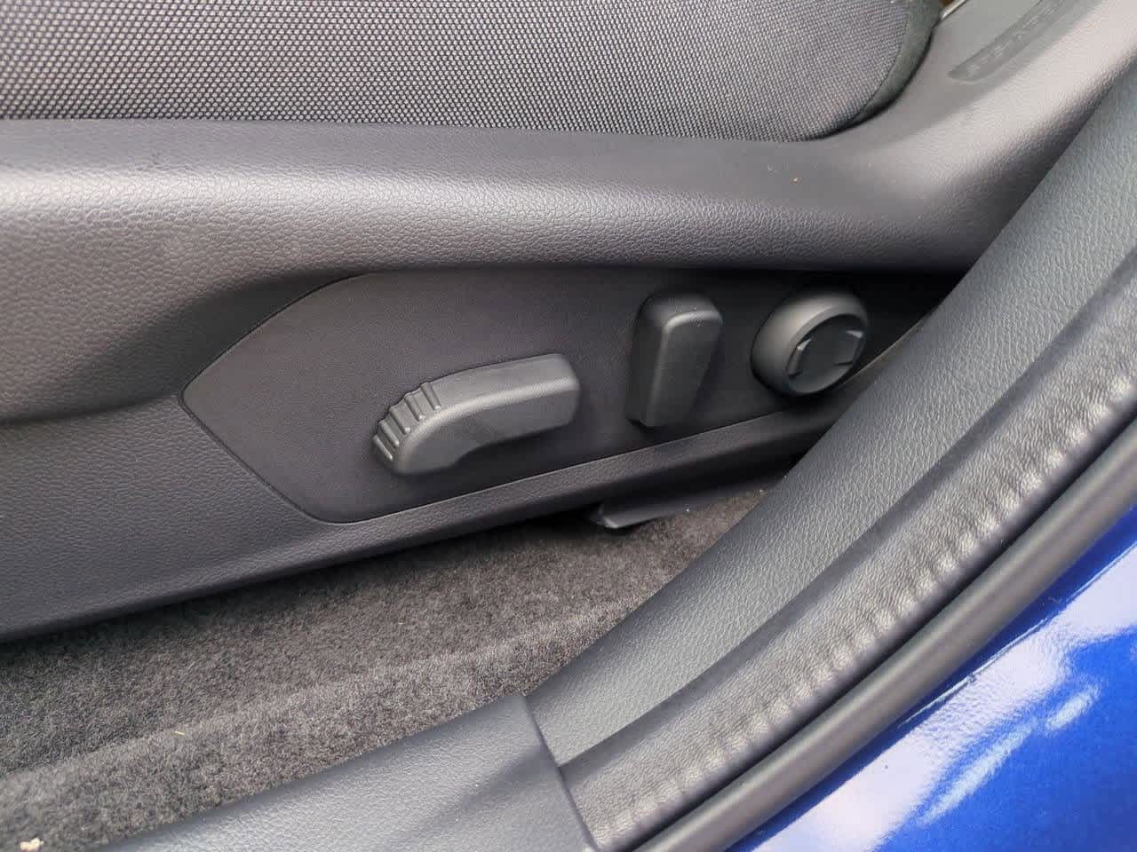 Thumbnail: 2025 Subaru Crosstrek - 16