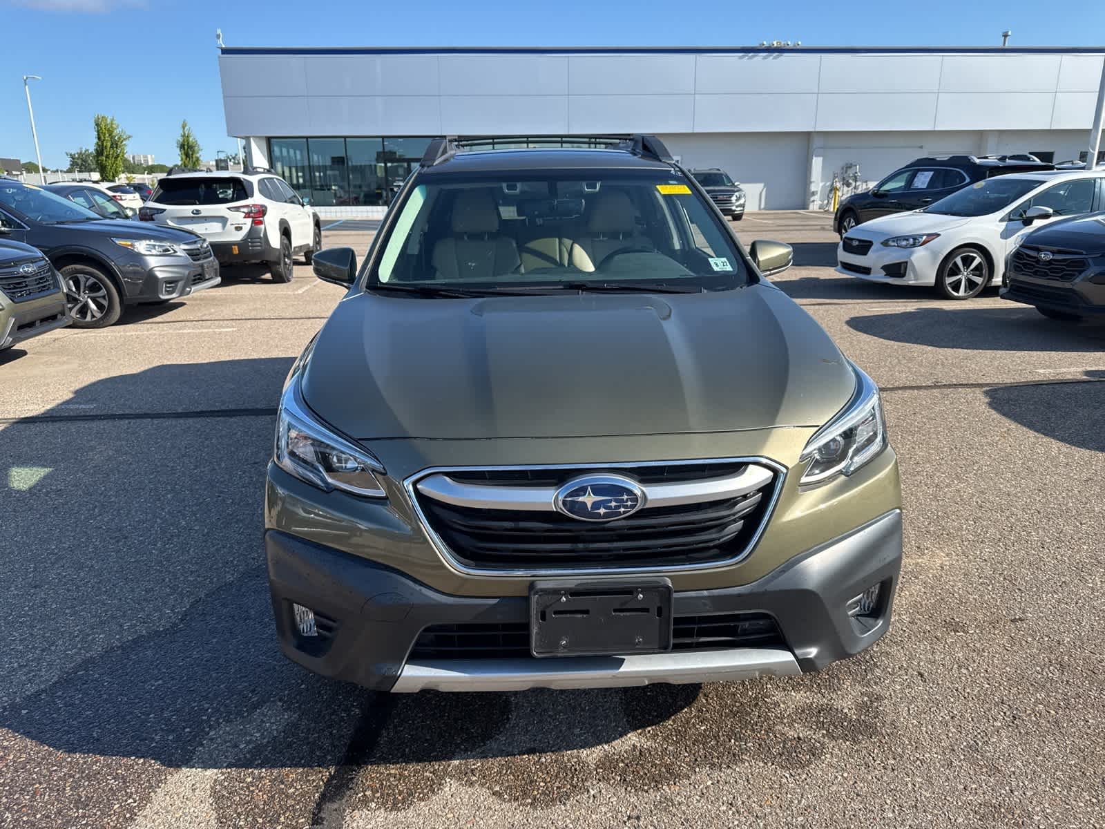 Thumbnail: 2022 Subaru Outback - 10