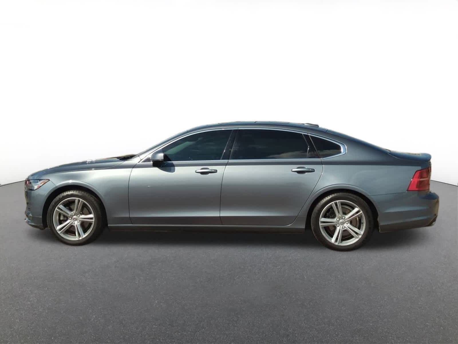 2018 Volvo S90 T5 Momentum 3