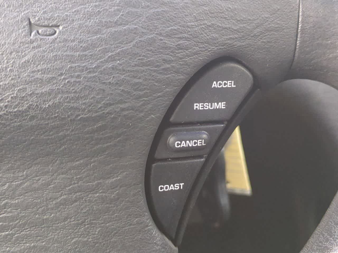 Thumbnail: 2001 Chrysler Sebring - 24