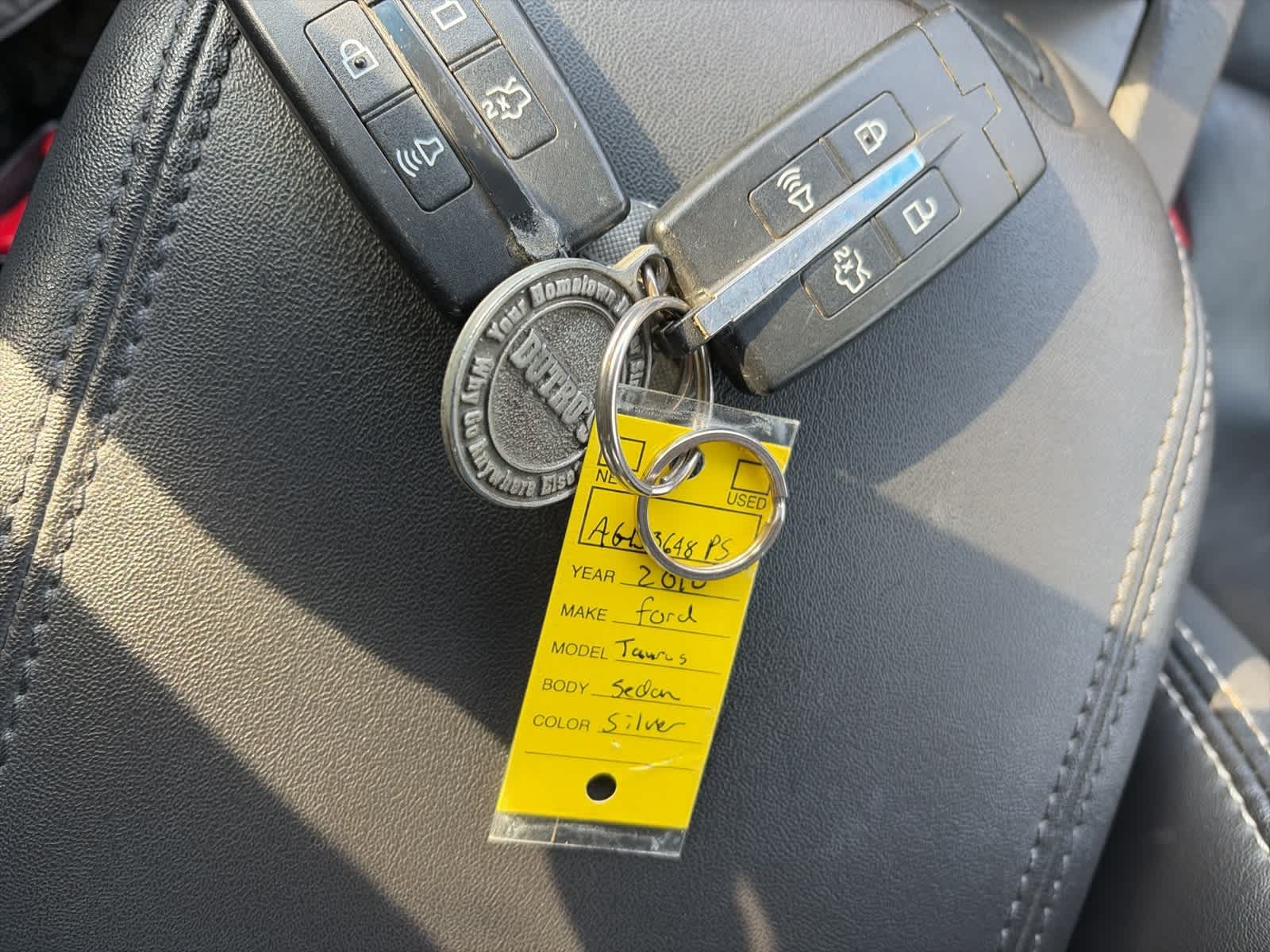 Thumbnail: 2010 Ford Taurus - 21