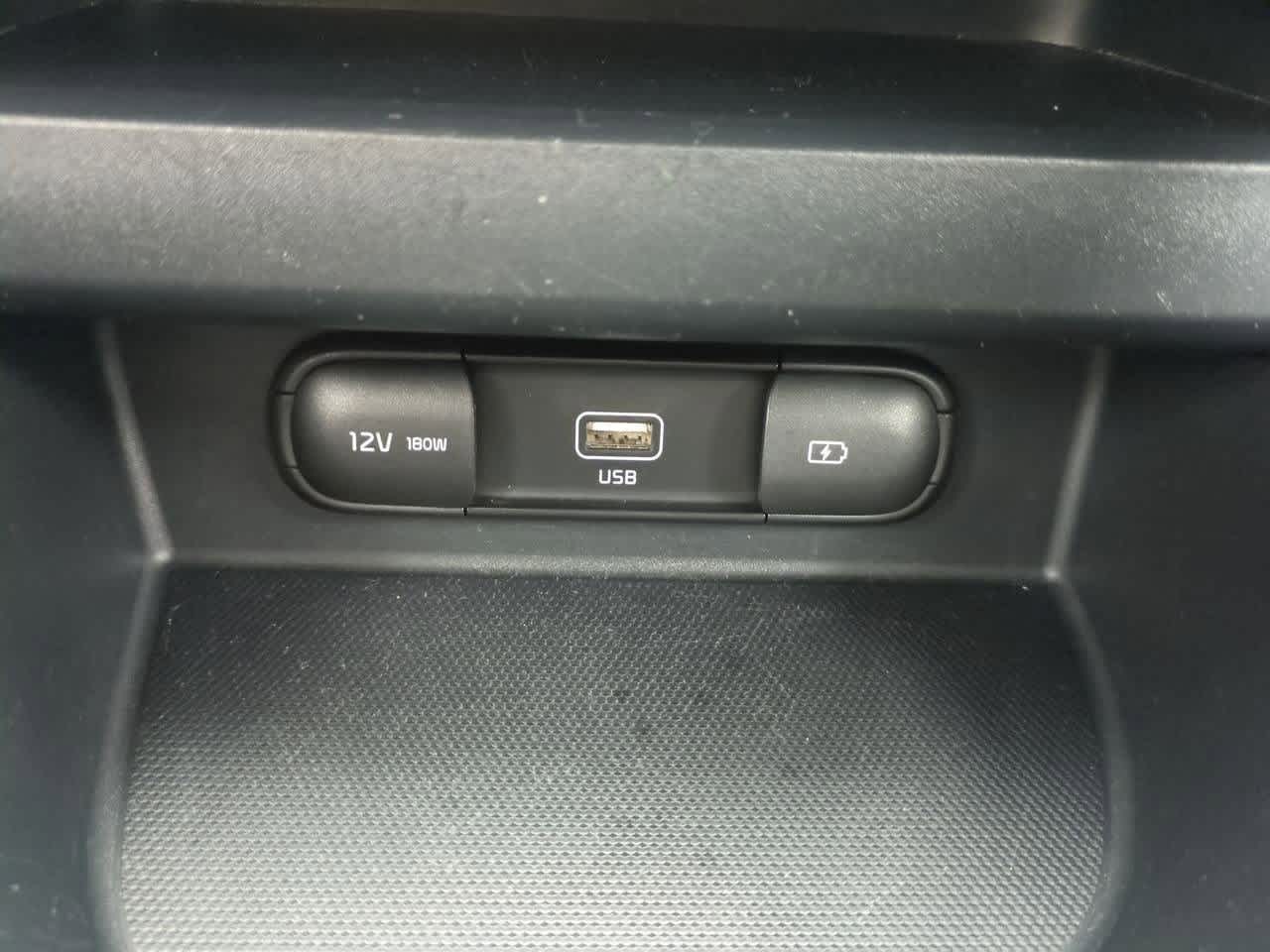 Thumbnail: 2022 Kia Seltos - 29