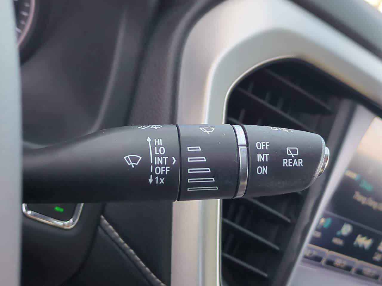 Thumbnail: 2019 GMC Acadia - 27