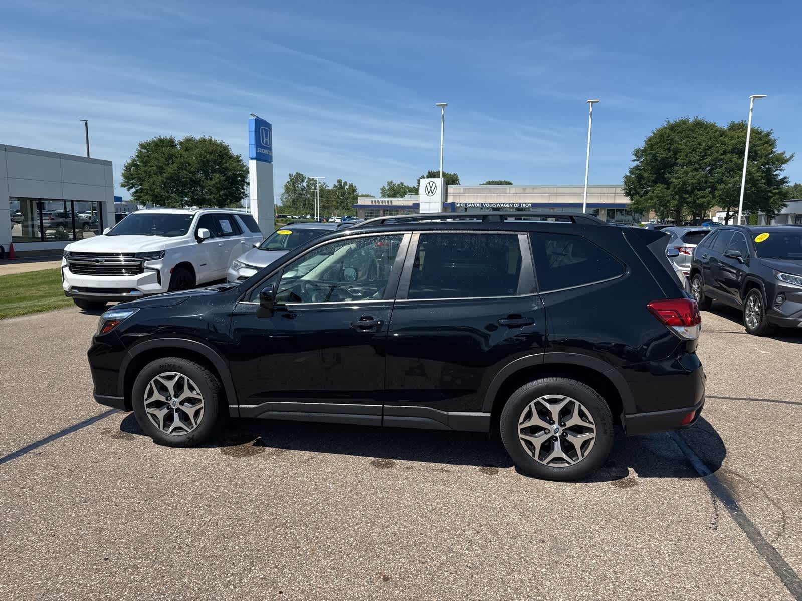 Thumbnail: 2020 Subaru Forester - 12