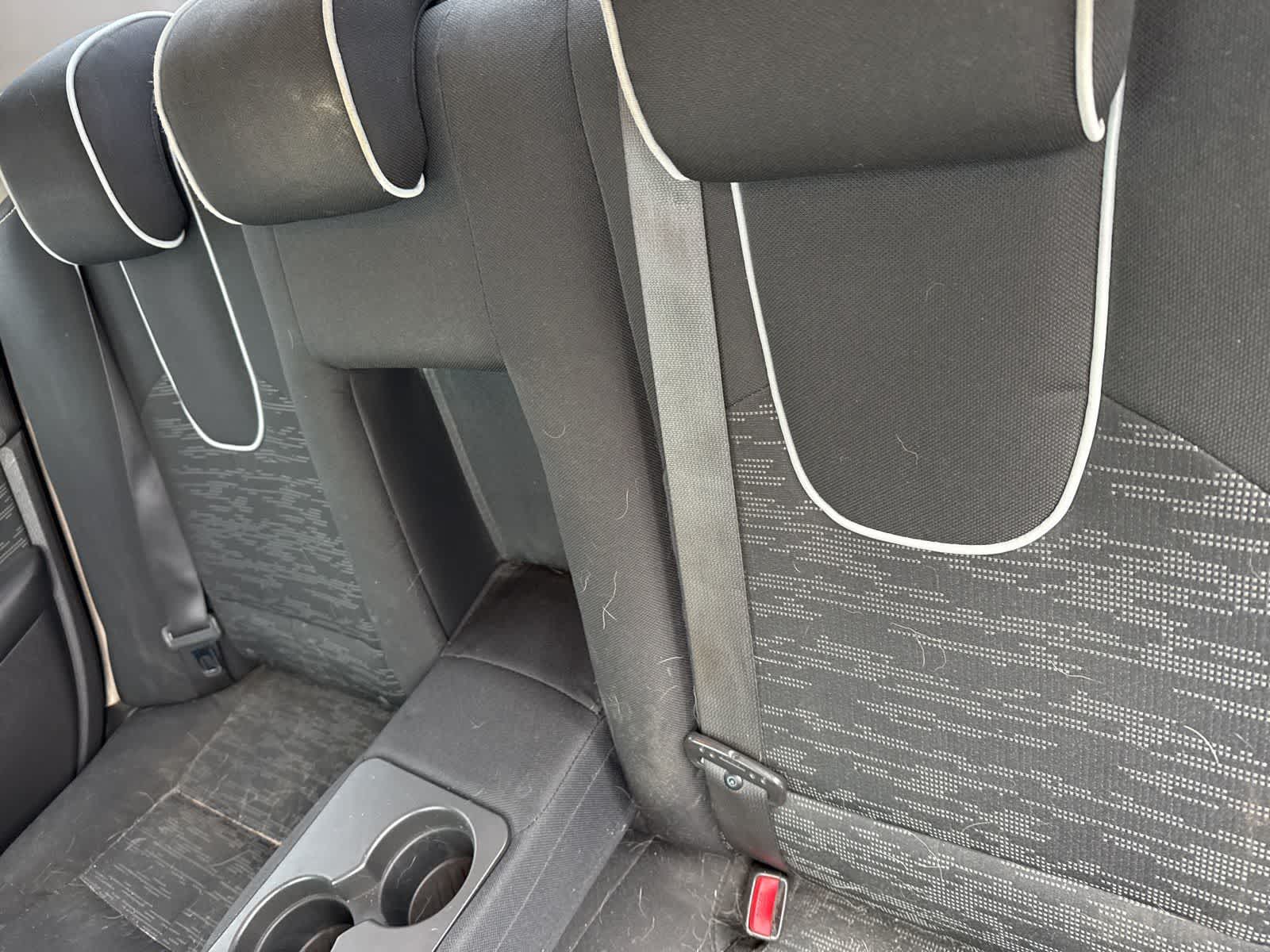 Thumbnail: 2010 Ford Fusion - 15