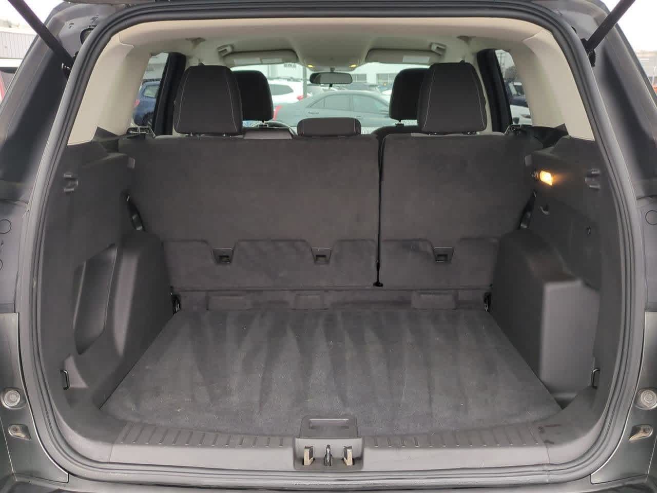 Thumbnail: 2017 Ford Escape - 31