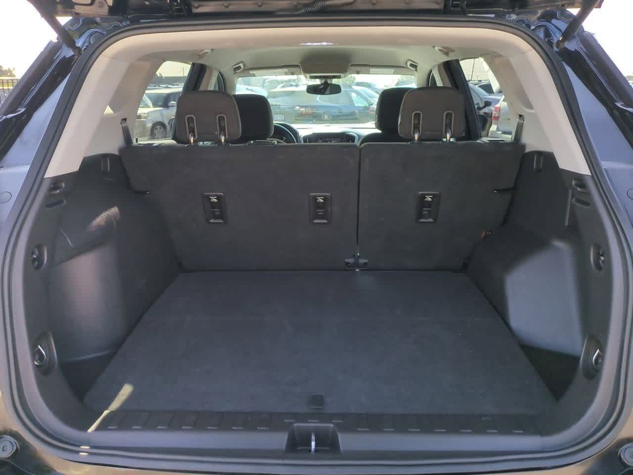 Thumbnail: 2019 GMC Terrain - 31