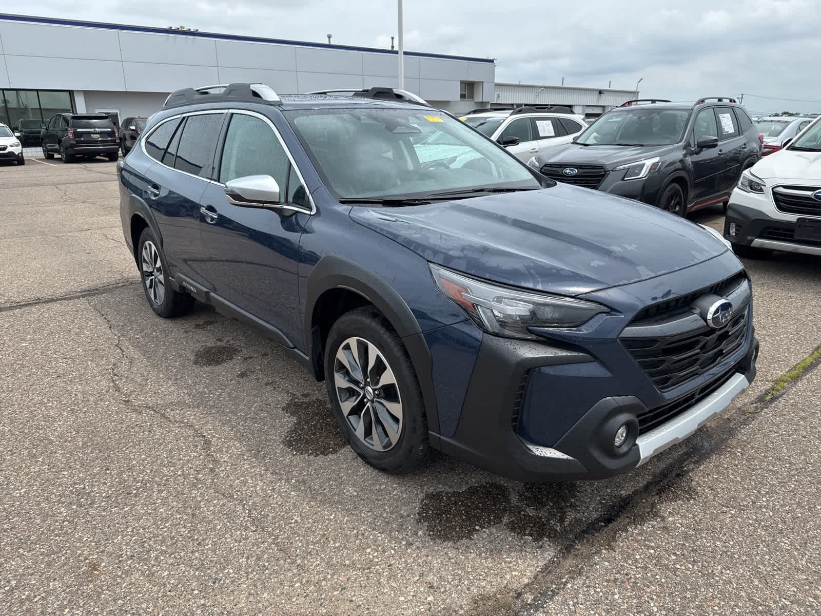 Thumbnail: 2023 Subaru Outback - 4