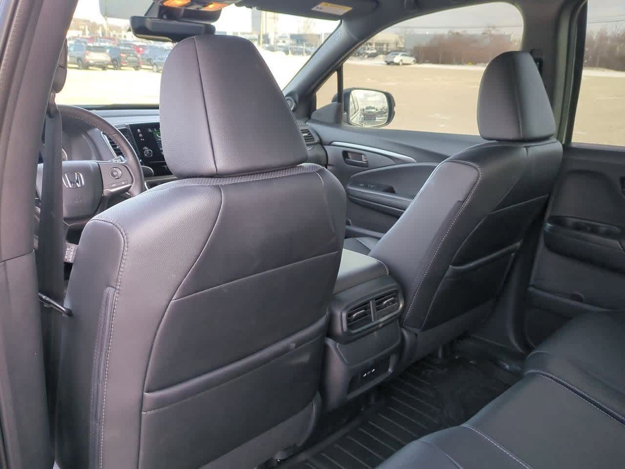 Thumbnail: 2025 Honda Passport - 17