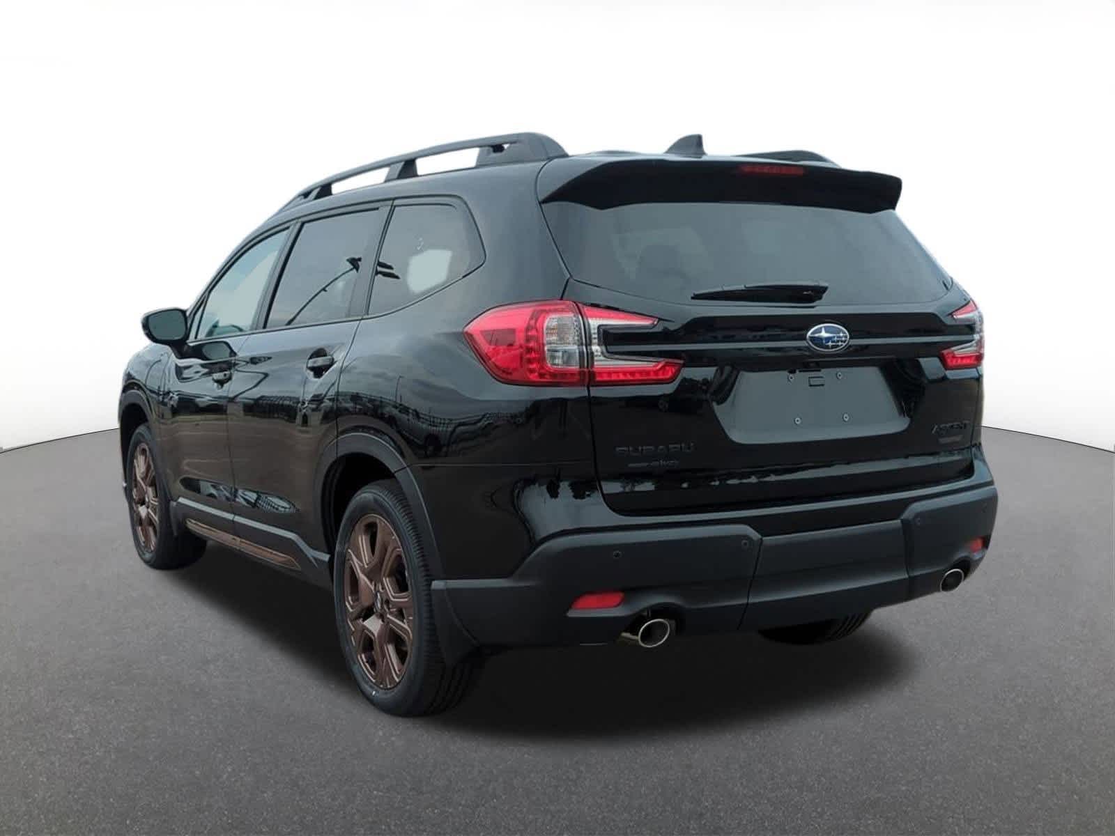 2025 Subaru Ascent Limited photo 4