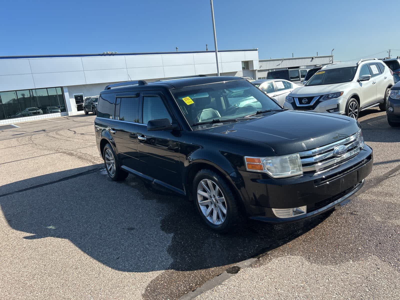 Thumbnail: 2010 Ford Flex - 4