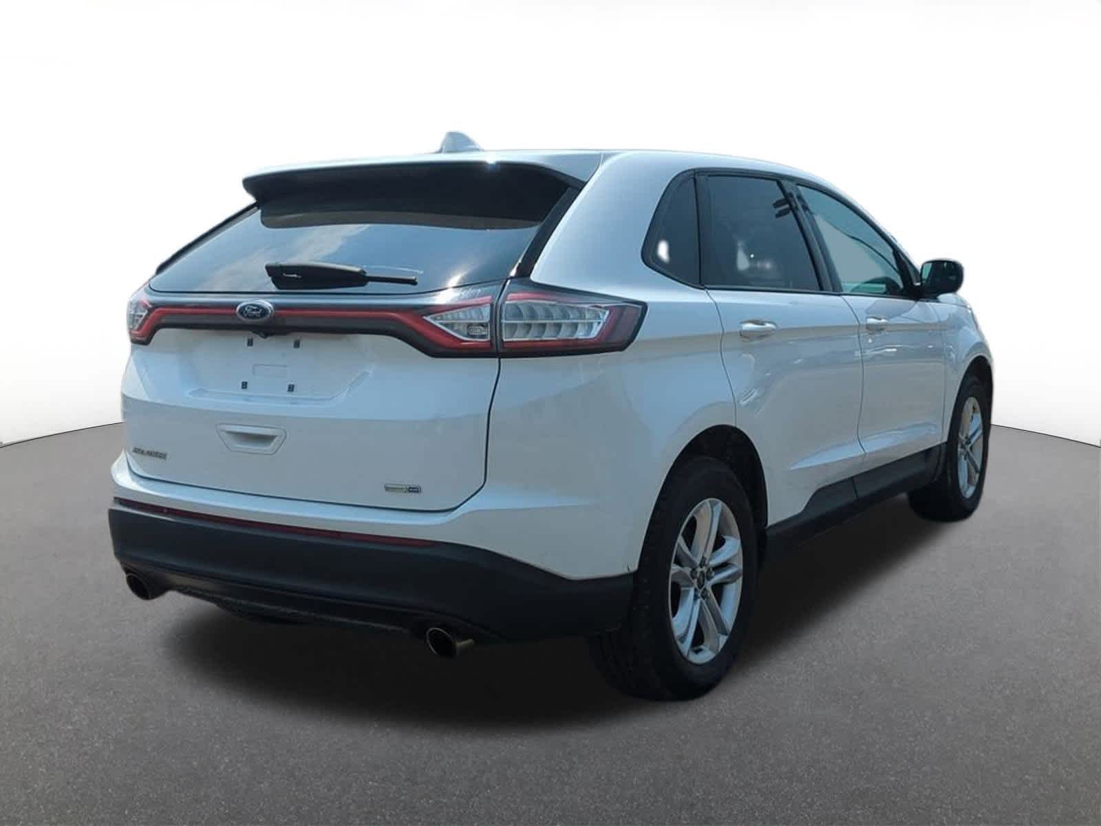 Thumbnail: 2016 Ford Edge - 6