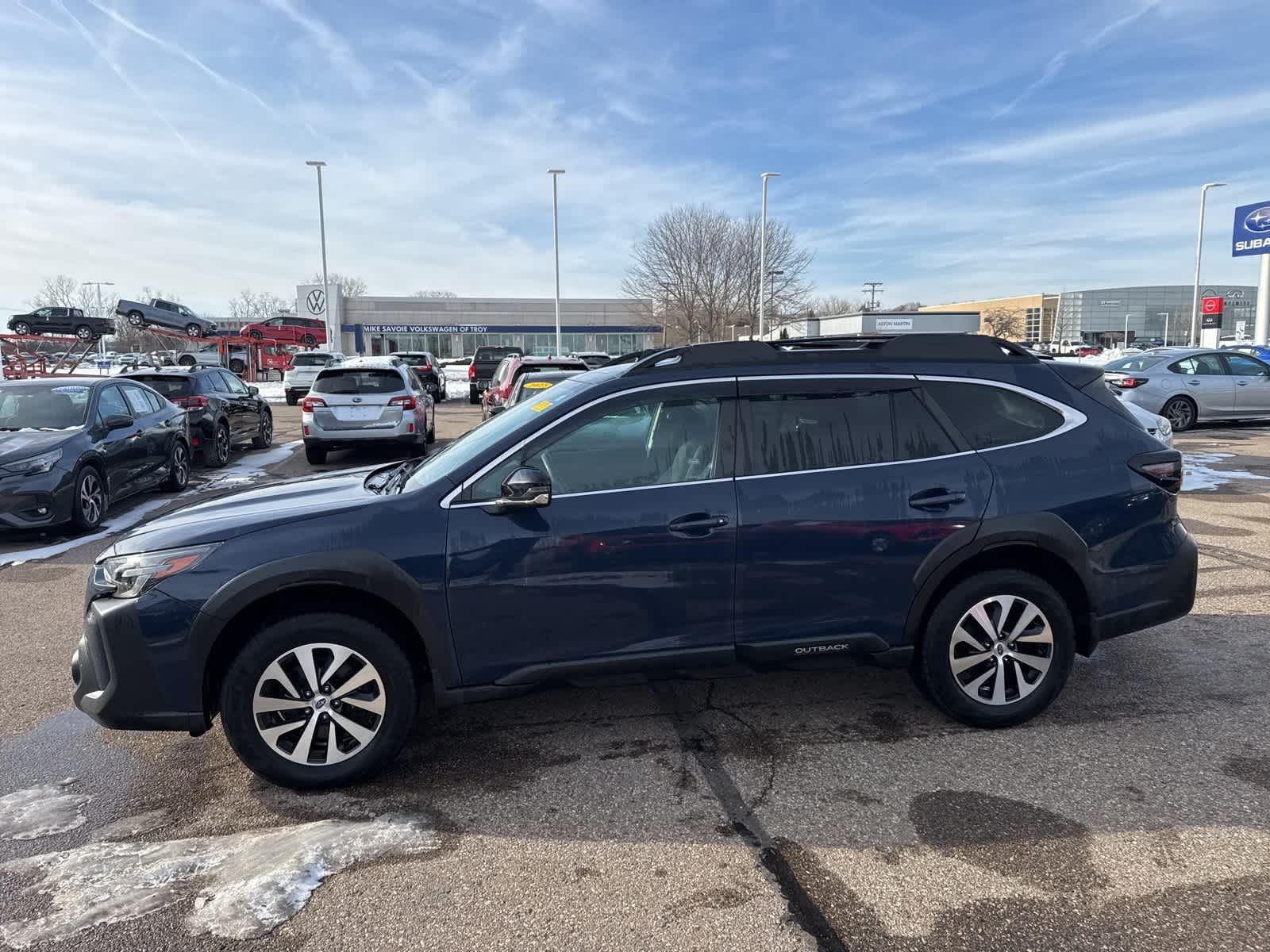 Thumbnail: 2023 Subaru Outback - 12