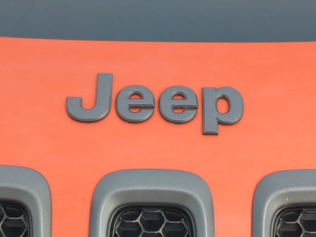 2015 Jeep Cherokee Trailhawk - Photo 11