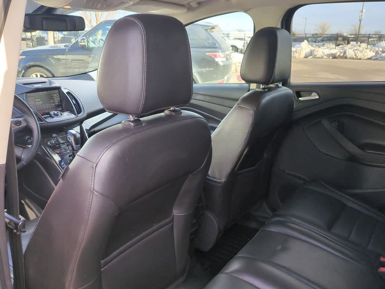 Thumbnail: 2015 Ford Escape - 17