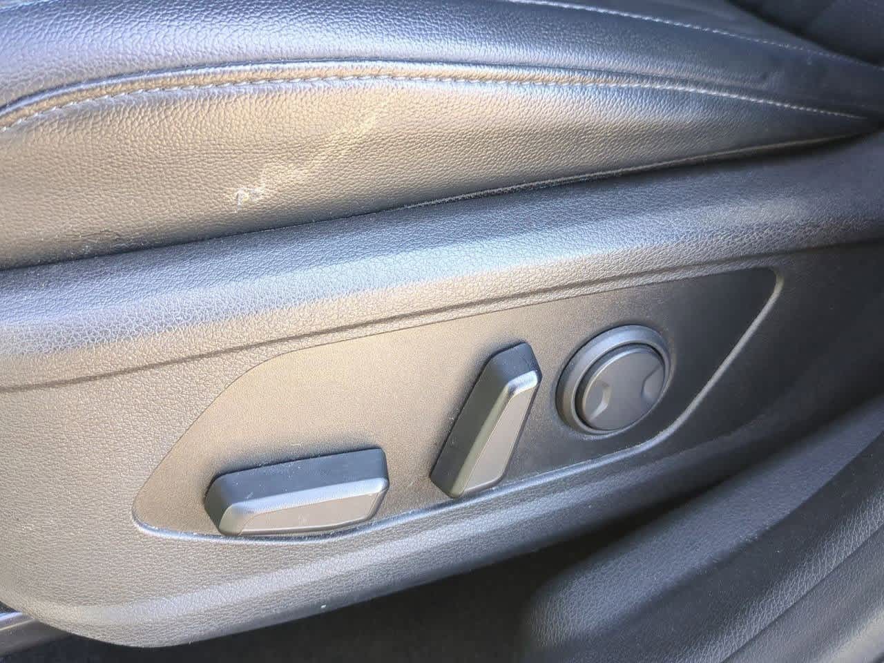 Thumbnail: 2023 Kia Sportage - 16