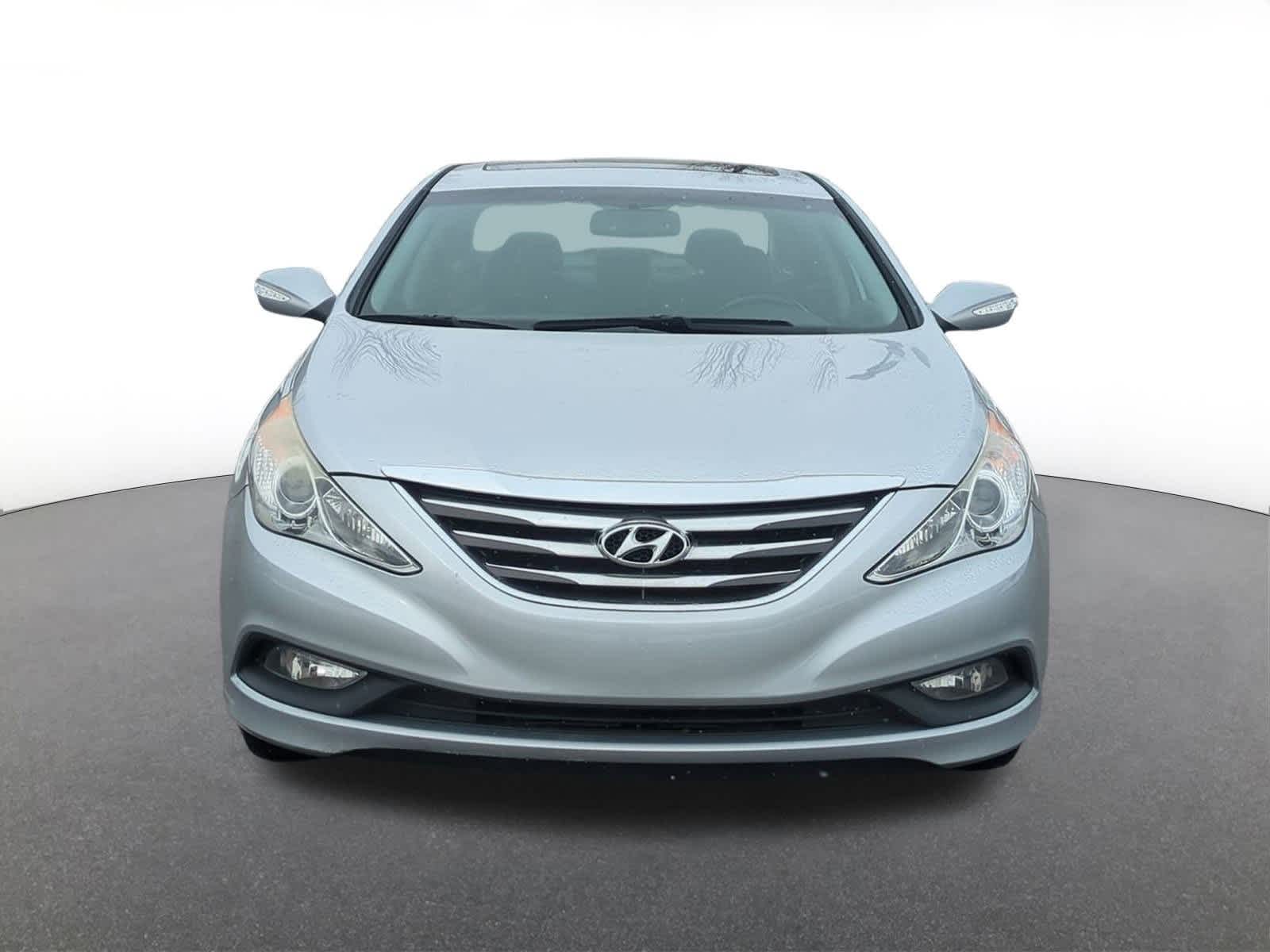 Thumbnail: 2014 Hyundai Sonata - 9
