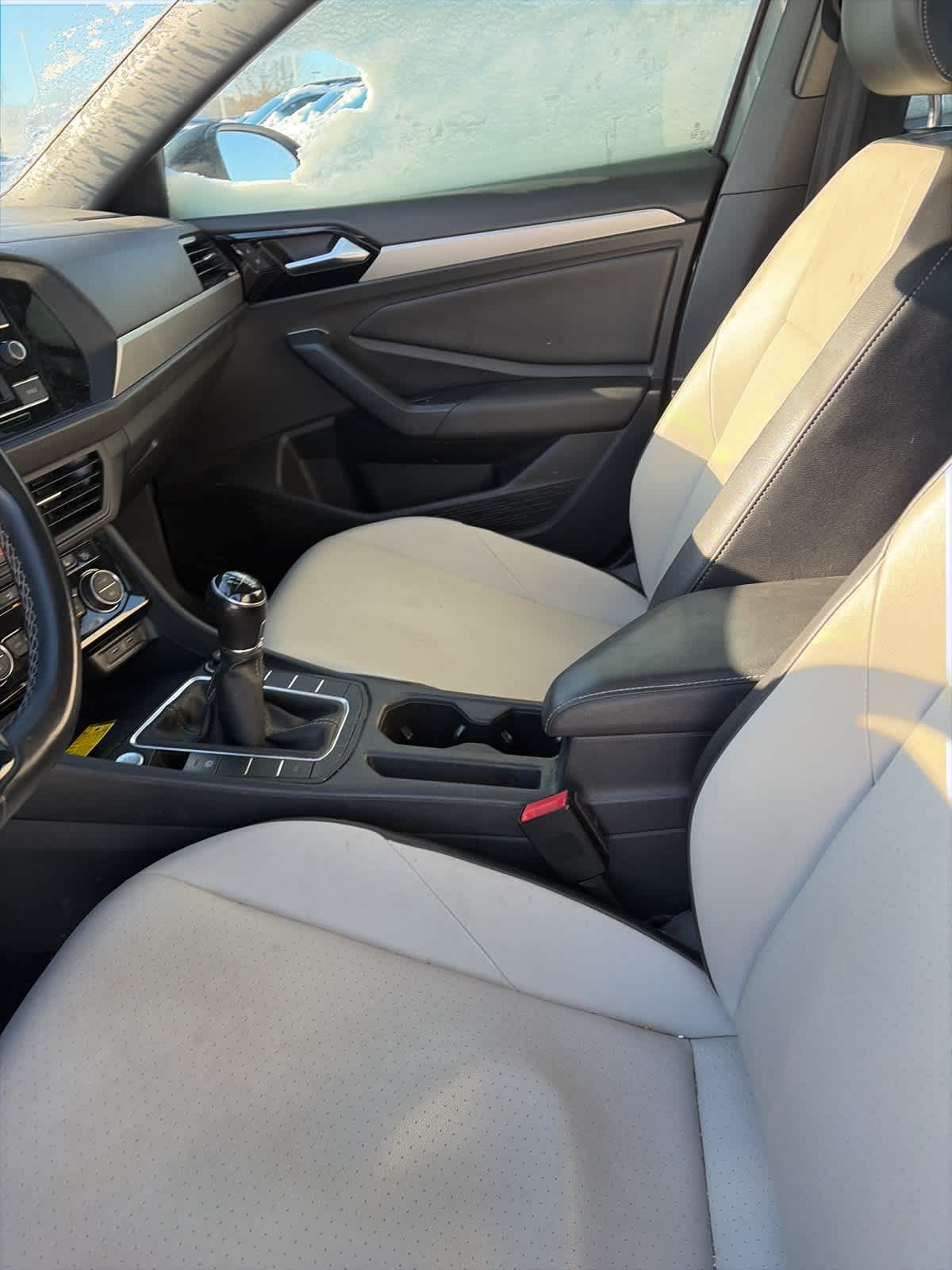 Thumbnail: 2020 Volkswagen Jetta - 11