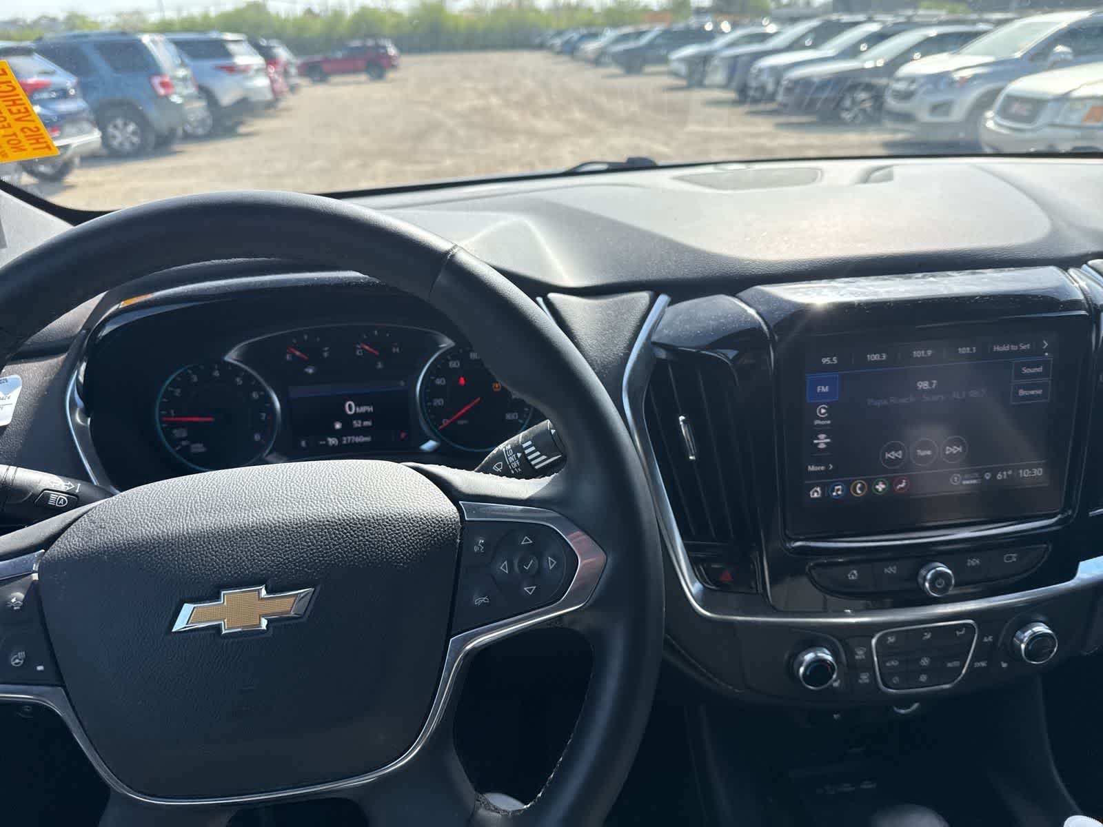 Thumbnail: 2023 Chevrolet Traverse - 19