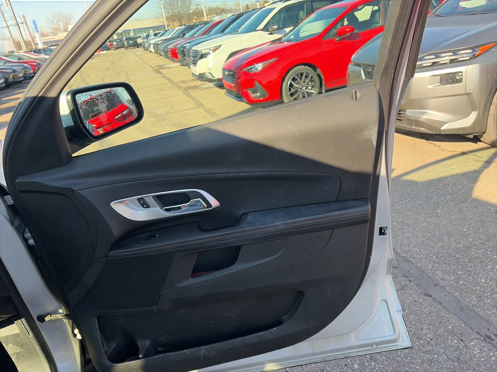 Thumbnail: 2015 Chevrolet Equinox - 18