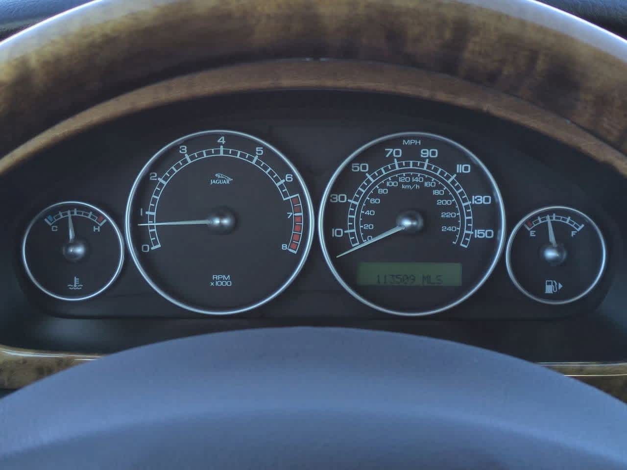 Thumbnail: 2004 Jaguar X-Type - 24