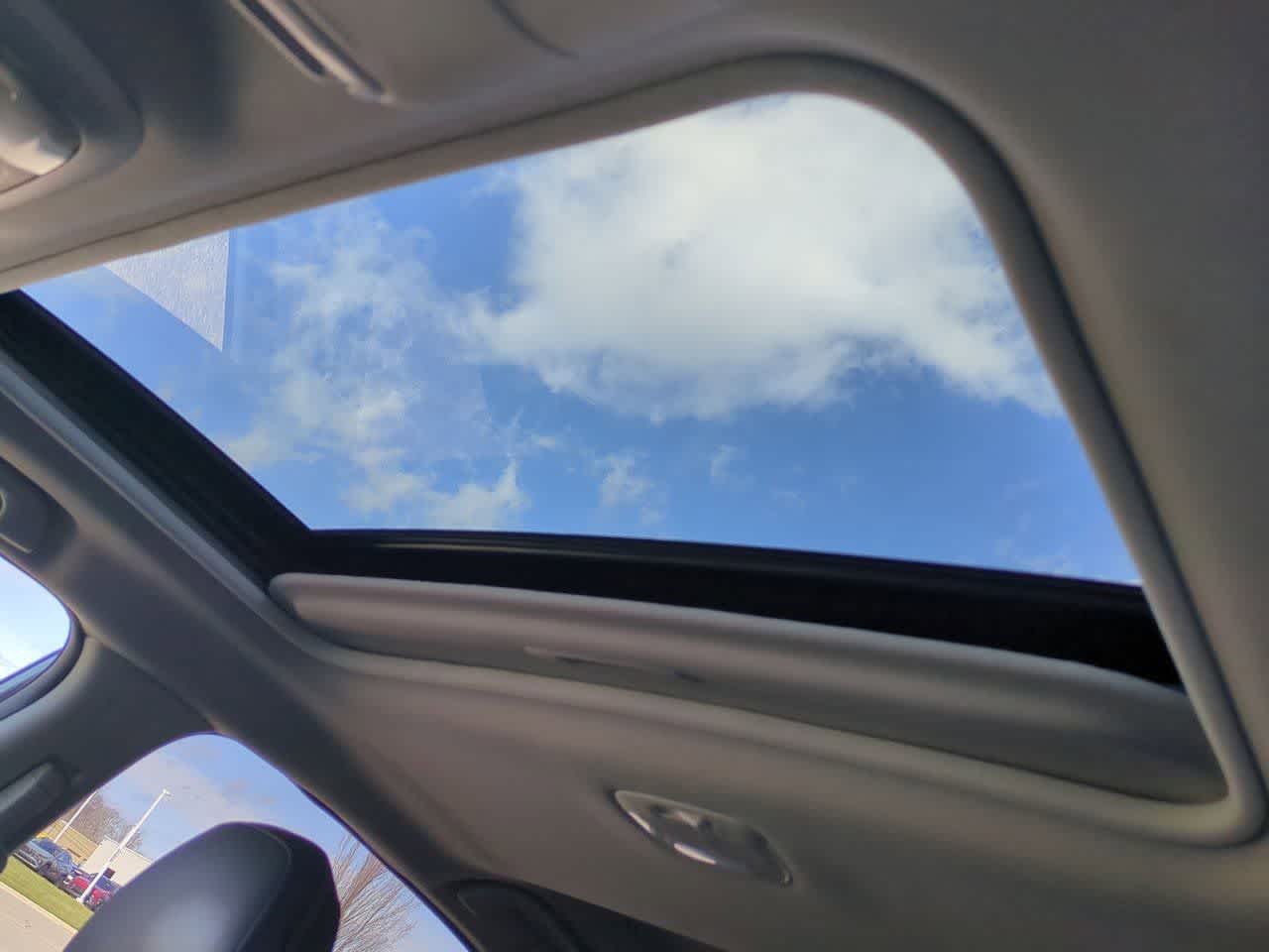 Thumbnail: 2018 Subaru Crosstrek - 18