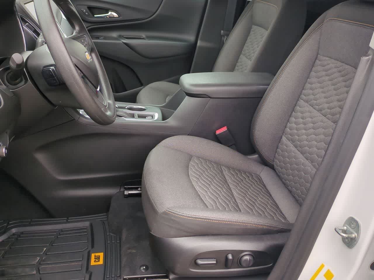 Thumbnail: 2020 Chevrolet Equinox - 15