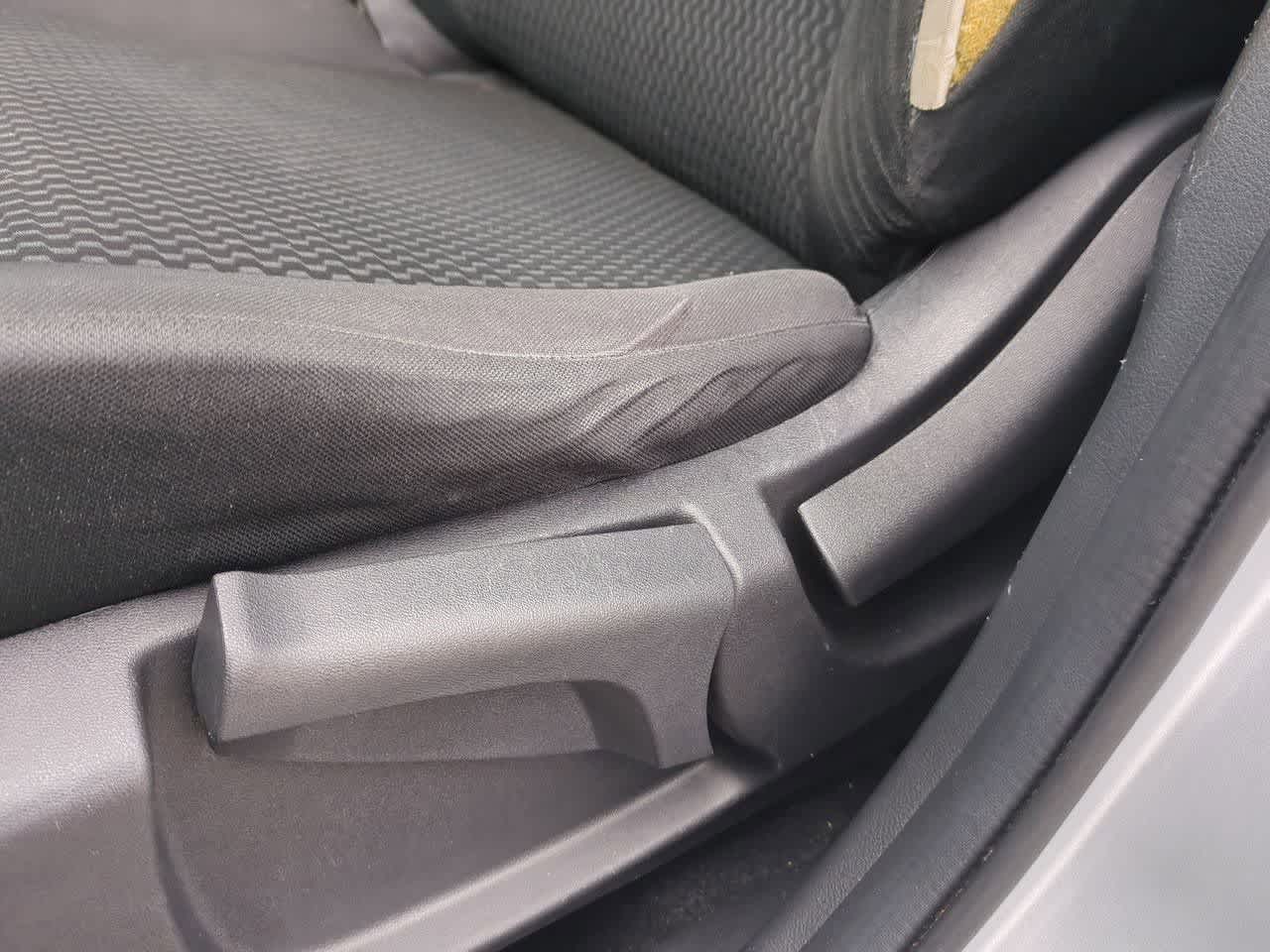 Thumbnail: 2018 Nissan Rogue Sport - 16