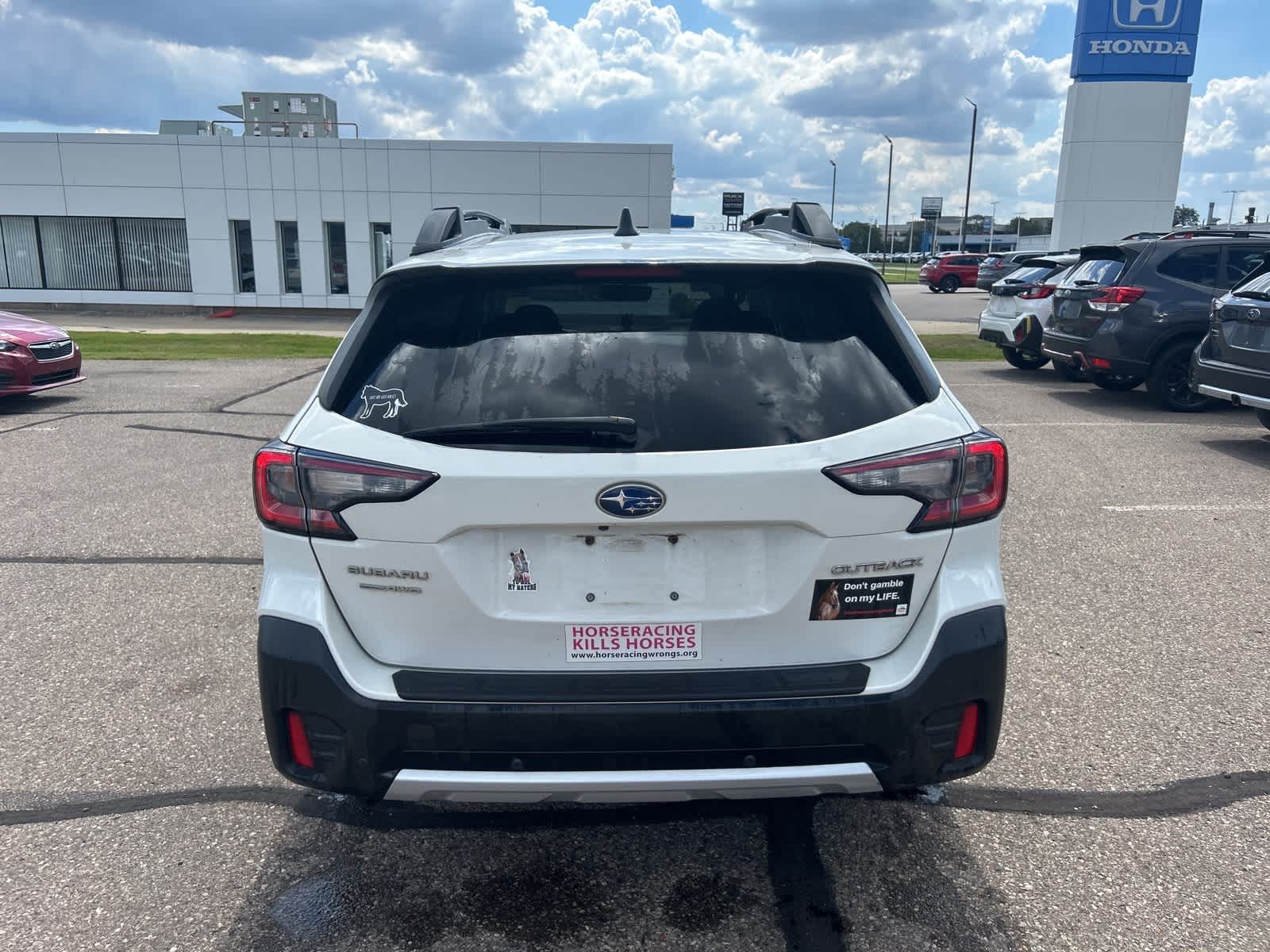 2021 Subaru Outback Limited photo 4