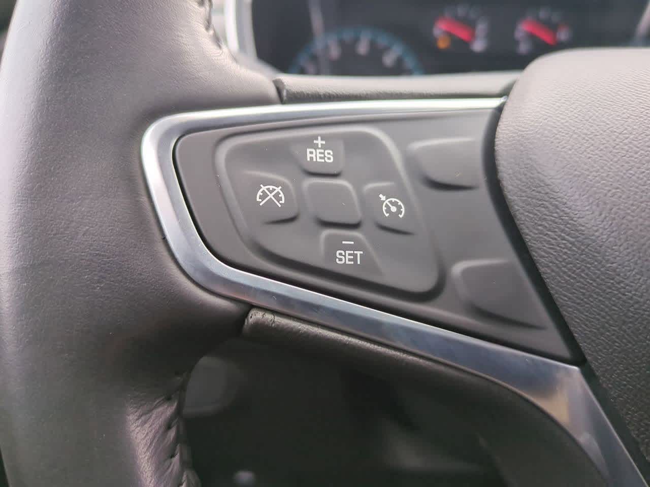 Thumbnail: 2018 Chevrolet Equinox - 22