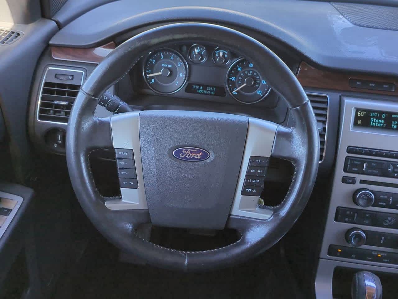 Thumbnail: 2010 Ford Flex - 23