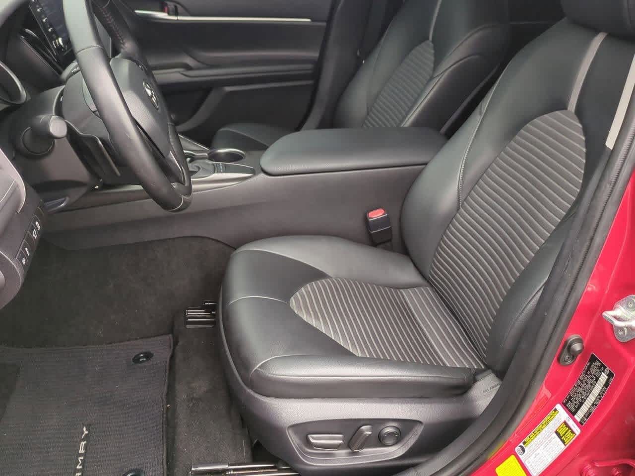 Thumbnail: 2023 Toyota Camry - 15