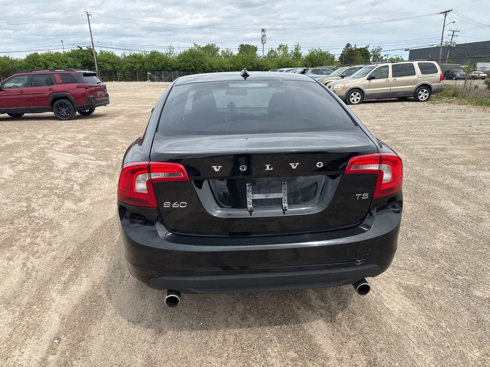 Thumbnail: 2013 Volvo S60 - 13