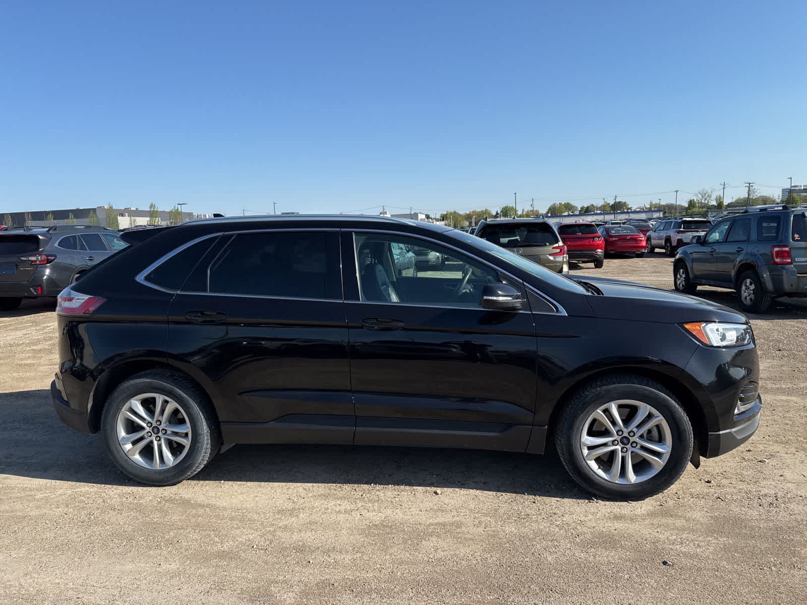 Thumbnail: 2019 Ford Edge - 9