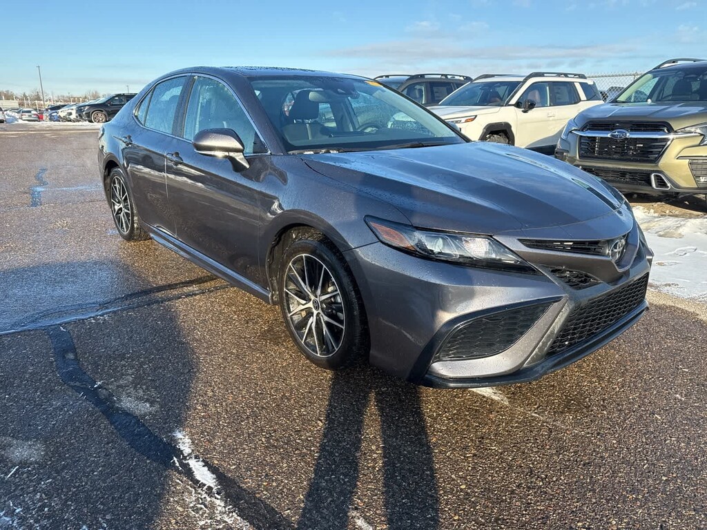 Used 2024 Toyota Camry SE Sedan