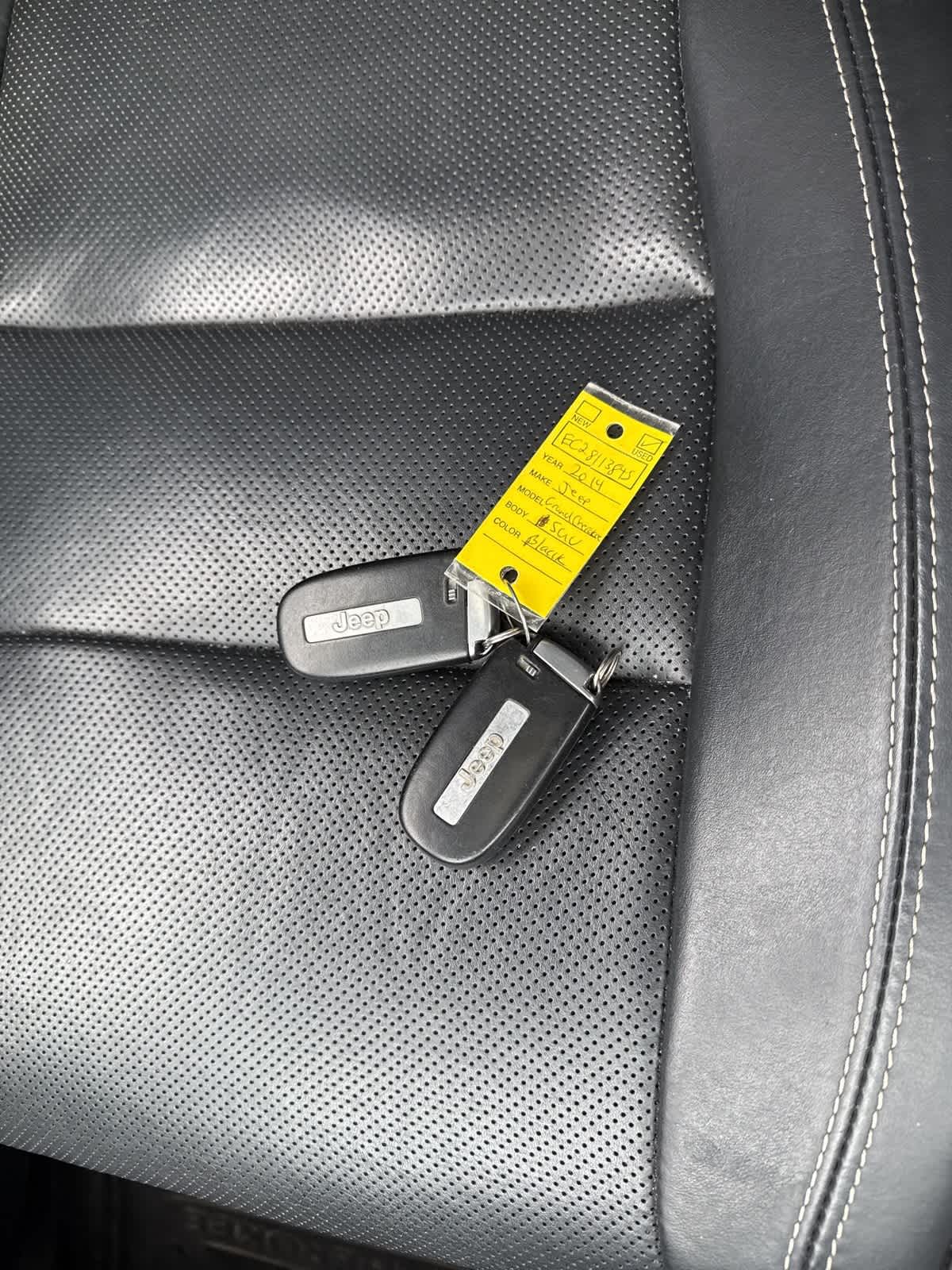 Thumbnail: 2014 Jeep Grand Cherokee - 20