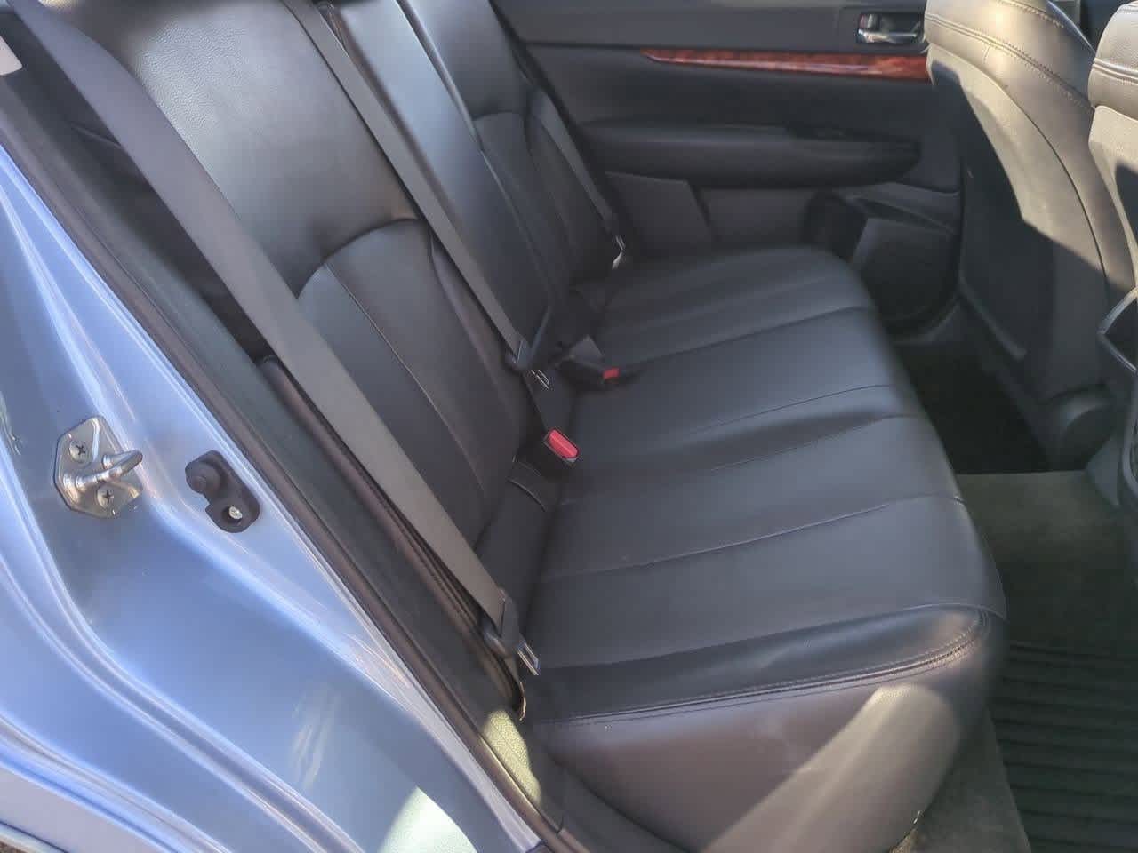 Thumbnail: 2011 Subaru Legacy - 20