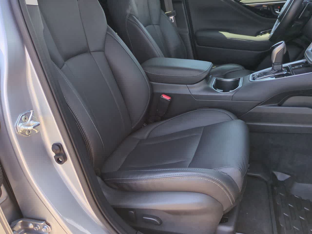 Thumbnail: 2022 Subaru Outback - 22